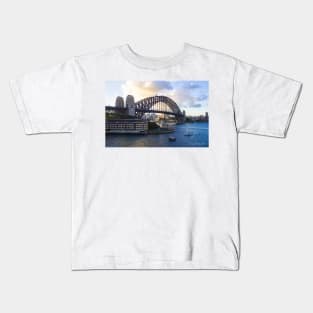 The Sydney Harbour Bridge, Sydney, NSW, Australia. Kids T-Shirt